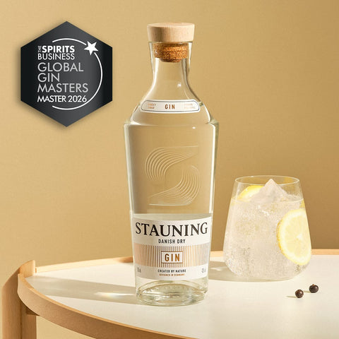 
                          Indlæs billede til gallerivisning Stauning Whisky Gin Stauning Danish Dry Gin
                      