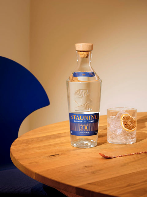 
                          Indlæs billede til gallerivisning Stauning Whisky Gin Stauning Danish Dry Gin | Navy Strength
                      