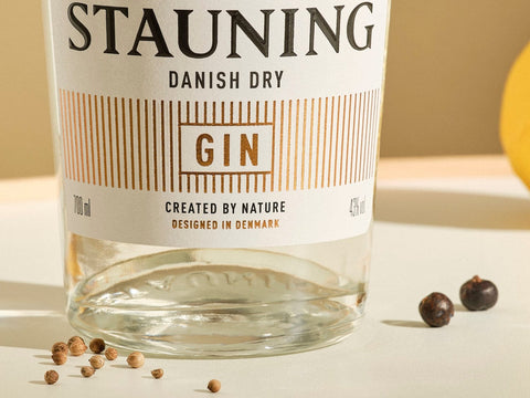 
                          Load image into Gallery viewer, Stauning Whisky Gin Stauning GIN
                      