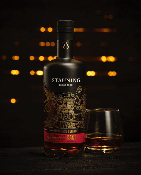 
                          Load image into Gallery viewer, Stauning Whisky whisky HARDCORE | Stauning KAOS | Triple Malt Whisky
                      
